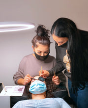 Lade das Bild in den Galerie-Viewer, Professional Lash Trainer