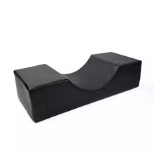 Lade das Bild in den Galerie-Viewer, Wimpernkissen mit Seitentaschen